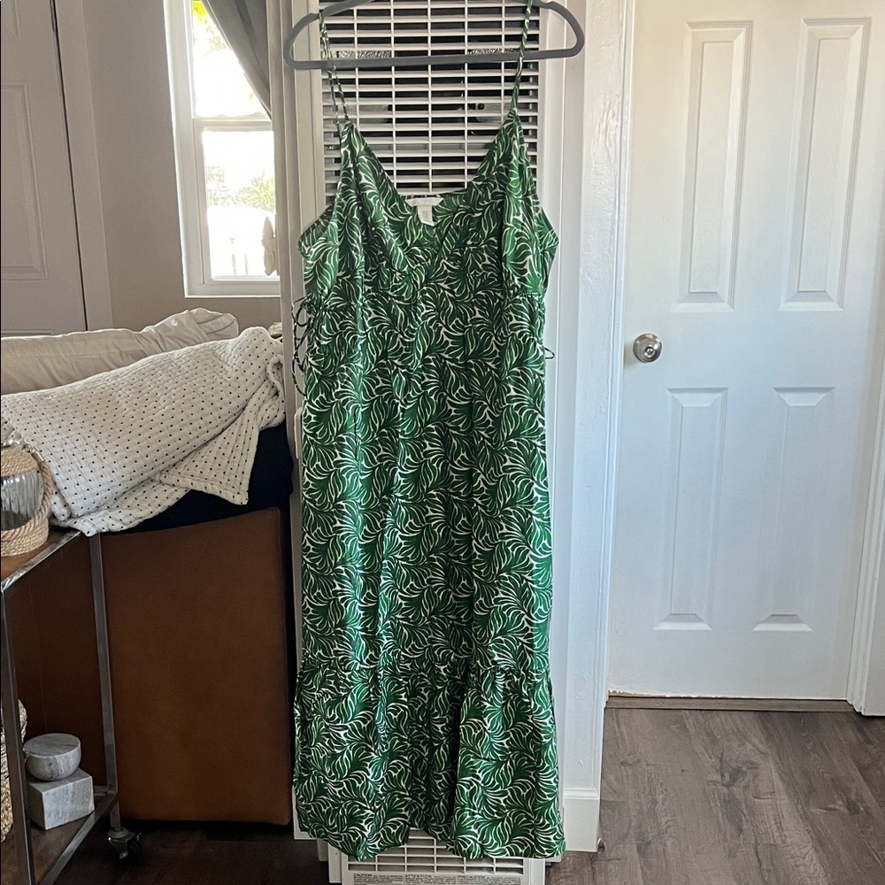 H&M Green Patterned Midi Dress